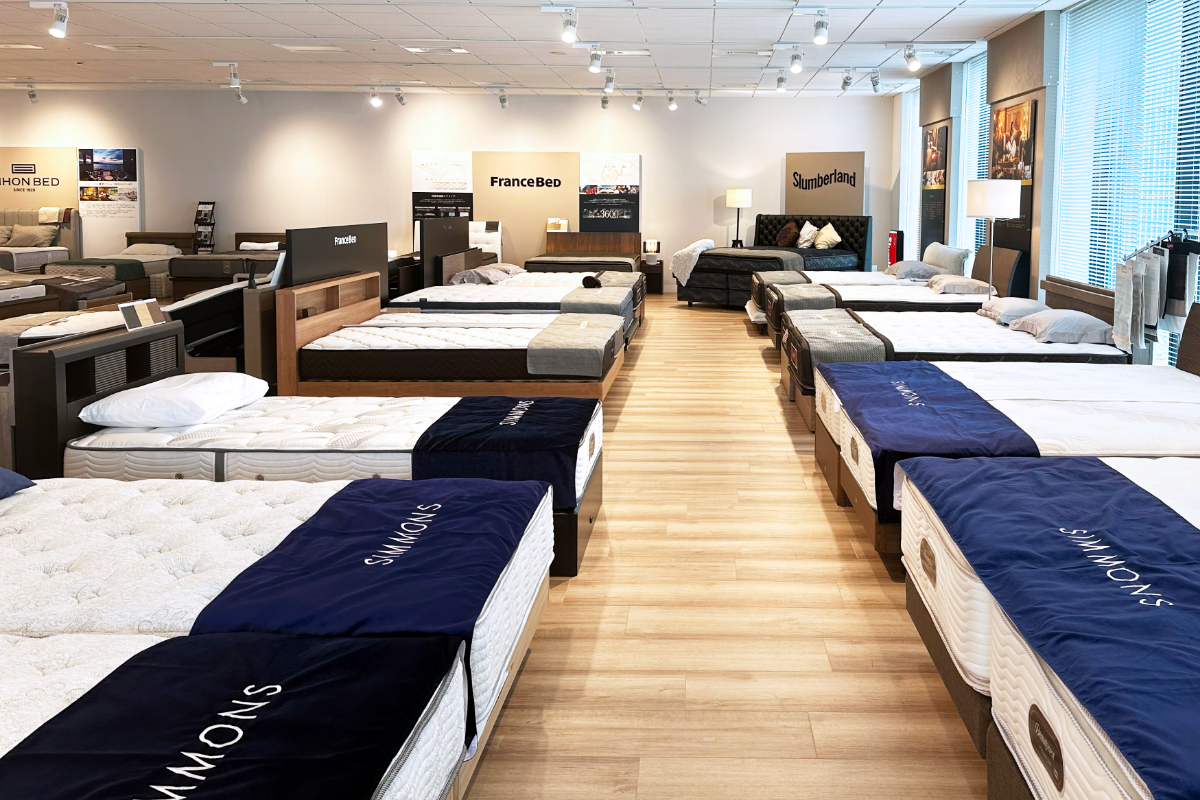 ベッド展示エリア①